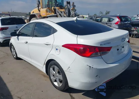 2013 Hyundai Elantra Gls из США, поврежденный, VIN 5NPDH4AE4DH331328